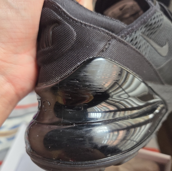 Nike Air Max 270 Black Sneakers - Picture 10 of 11